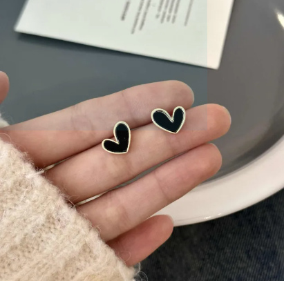 Korean Style Black Heart Studs Earrings